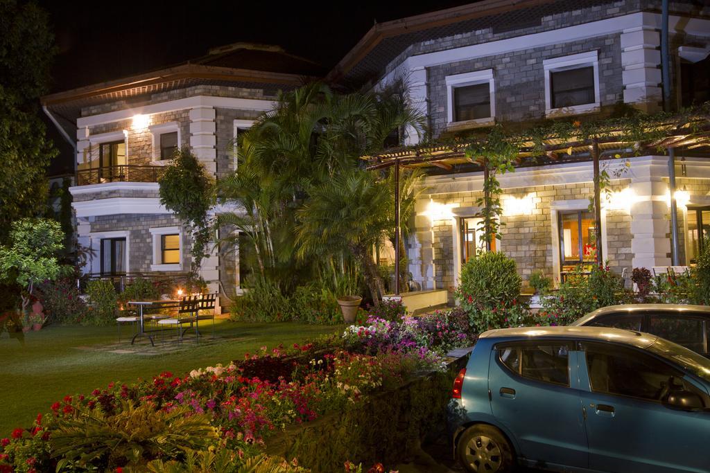 Hotel Trek-O-Tel Pokhara Zewnętrze zdjęcie