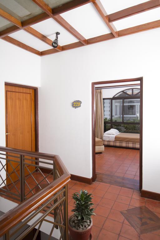 Hotel Trek-O-Tel Pokhara Zewnętrze zdjęcie