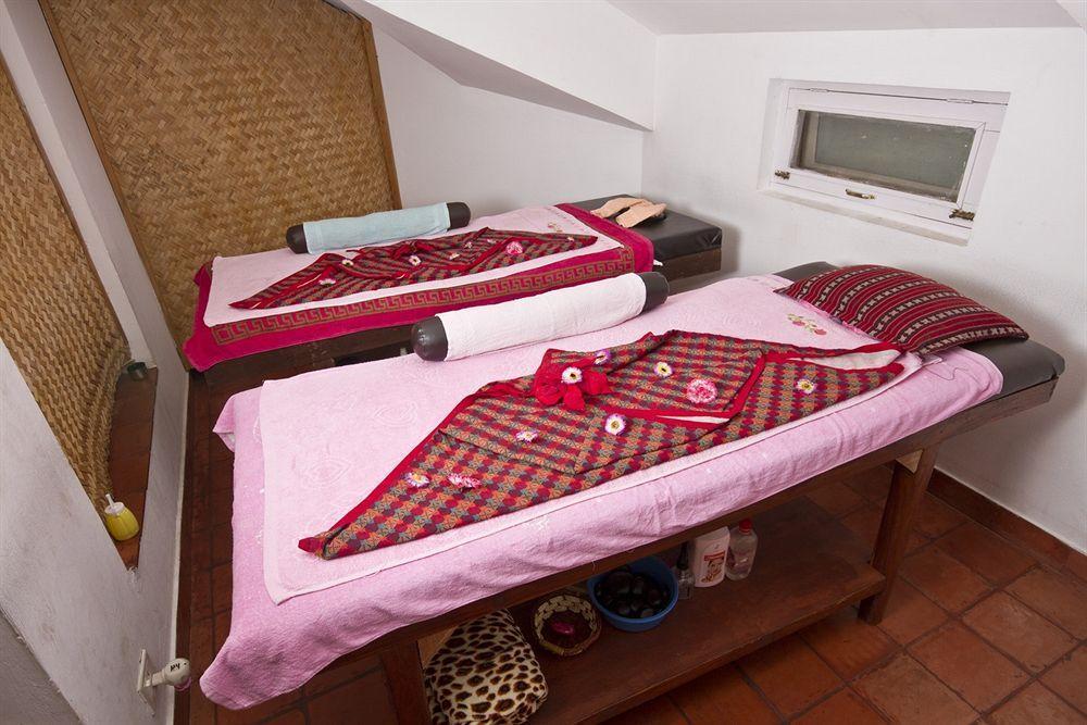 Hotel Trek-O-Tel Pokhara Zewnętrze zdjęcie