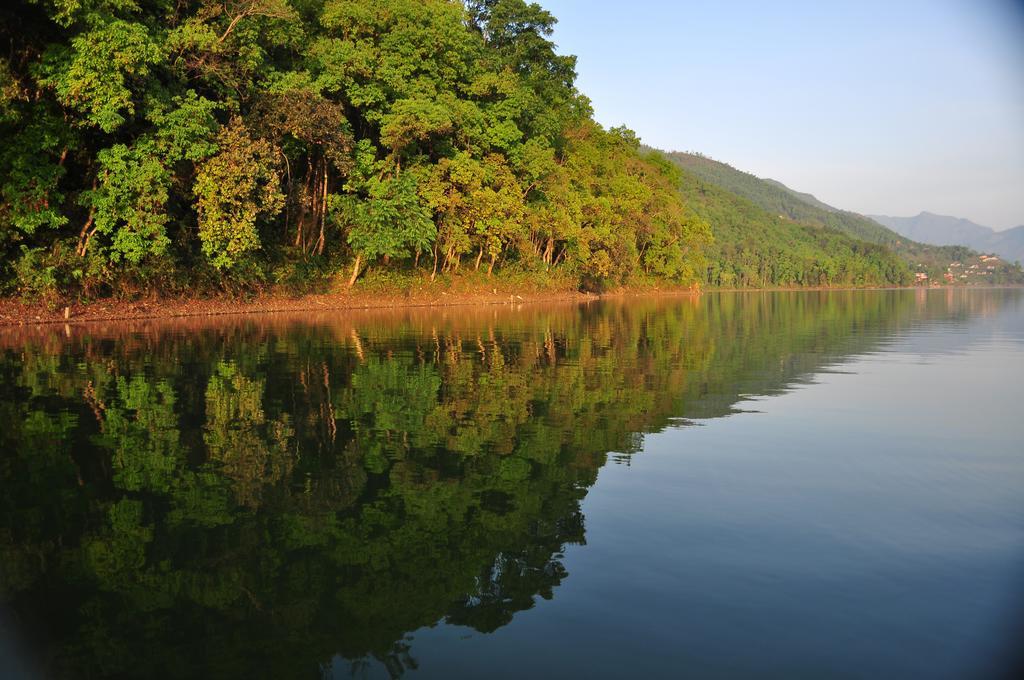Hotel Trek-O-Tel Pokhara Zewnętrze zdjęcie