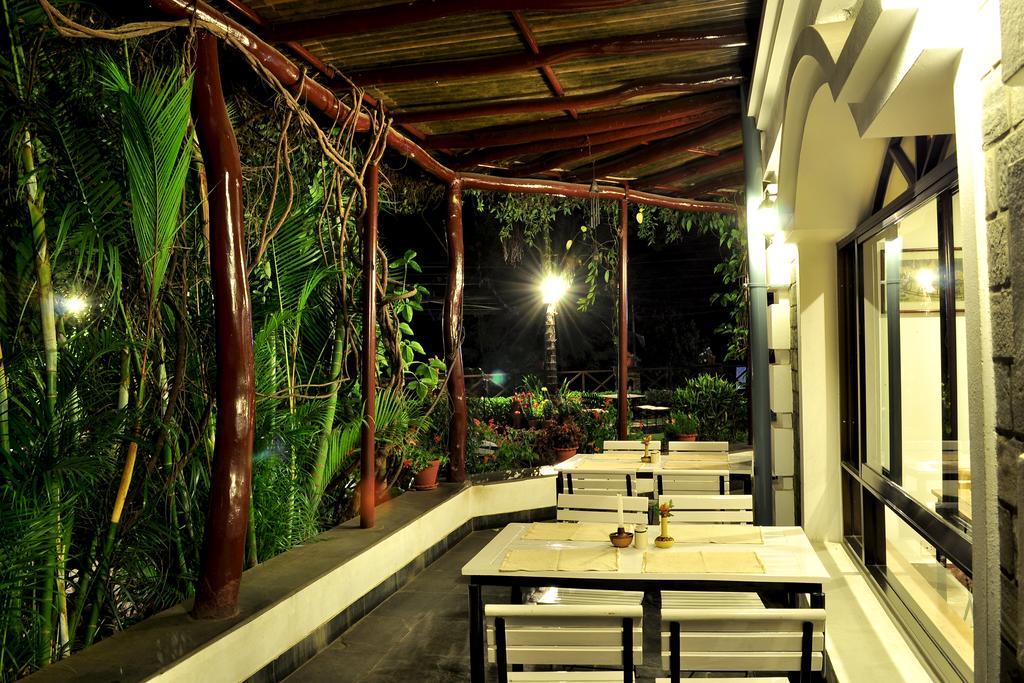 Hotel Trek-O-Tel Pokhara Zewnętrze zdjęcie