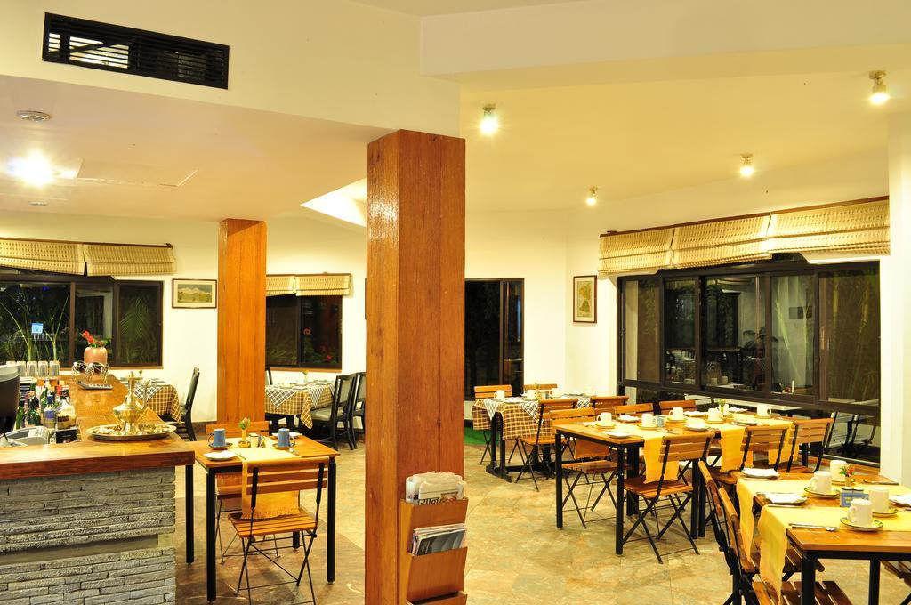 Hotel Trek-O-Tel Pokhara Zewnętrze zdjęcie