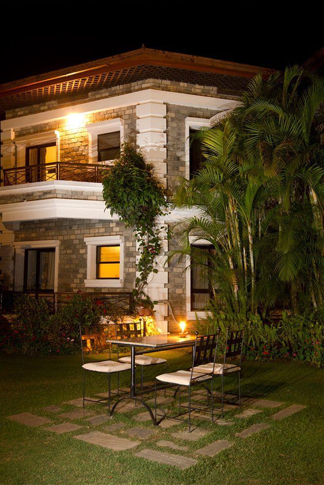 Hotel Trek-O-Tel Pokhara Zewnętrze zdjęcie