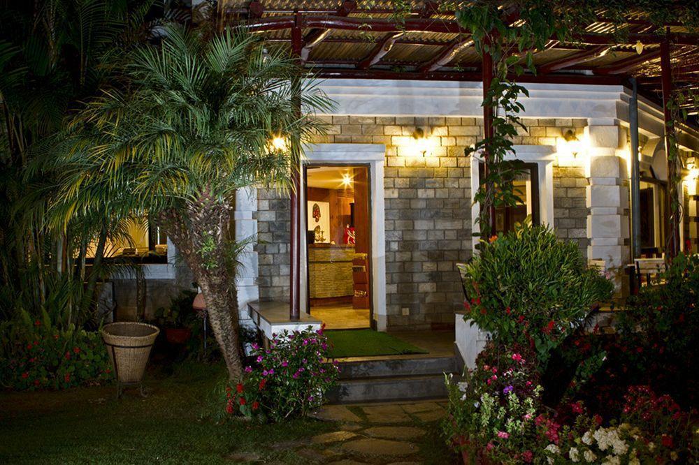 Hotel Trek-O-Tel Pokhara Zewnętrze zdjęcie